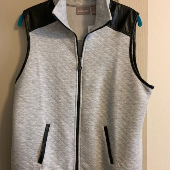 Chico's Women's Fleece Quilted Pattern Size 1 Zip Vest Leather Accent NEW - Picture 2 of 7